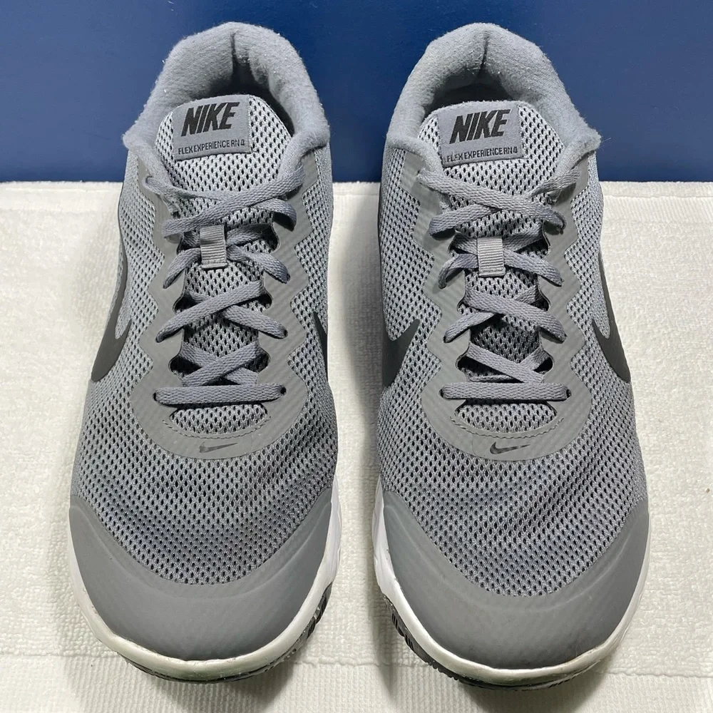 Nike‎ Flex Experience, Men’s sz 13